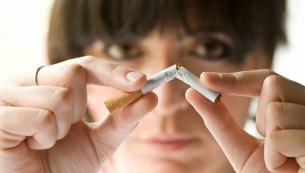7 народных средств в борьбе с курением