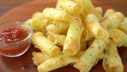 3 ингредиента, двойной хрустящий жареный картофель :: Картофельные рулетики, Картофельные закуски