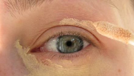 Как правильно пользоваться тенями: 10 лайфхаков для выразительных глаз