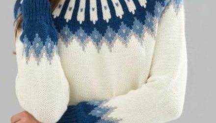 Красивый вязаный свитер со скандинавскими узорами (Вязание спицами)